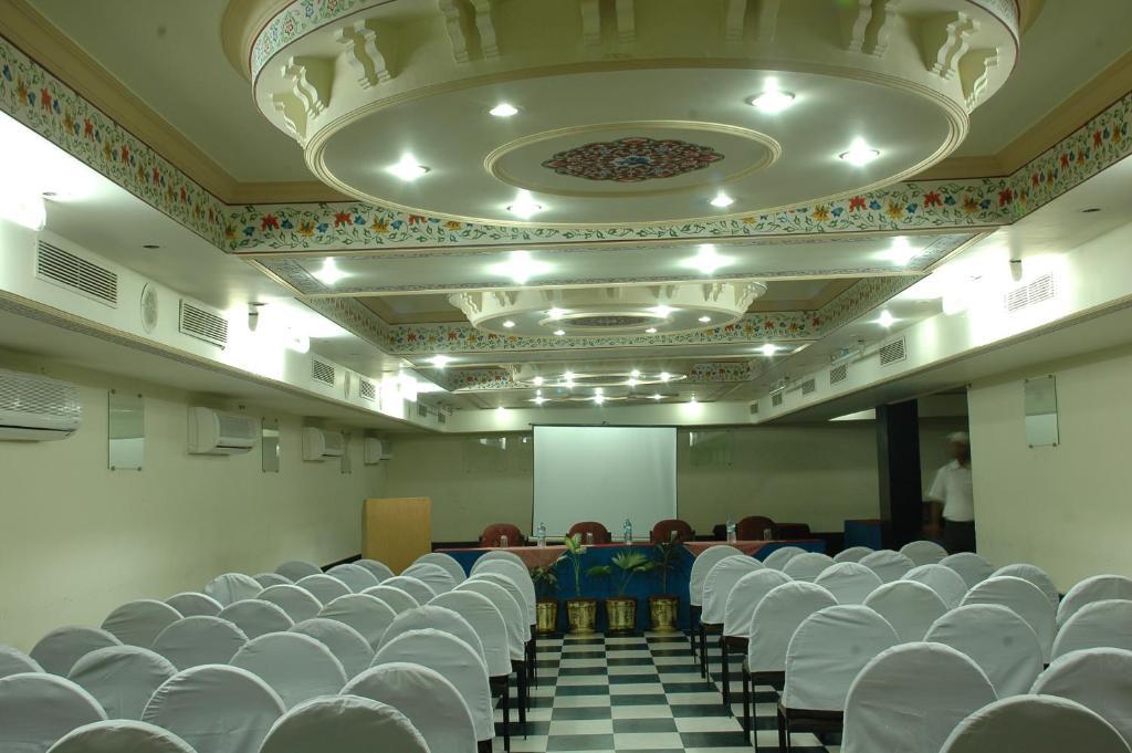 Hotel Kohinoor Джайпур Екстериор снимка
