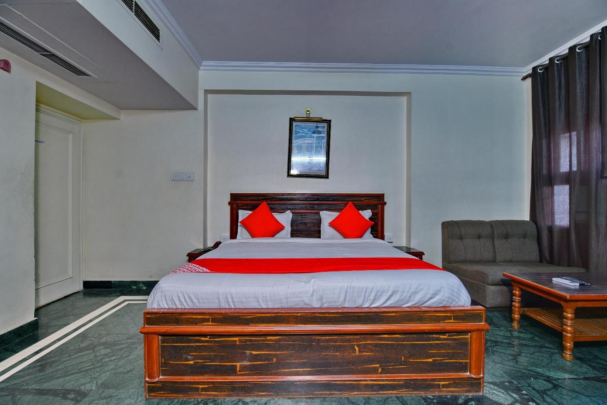 Hotel Kohinoor Джайпур Екстериор снимка