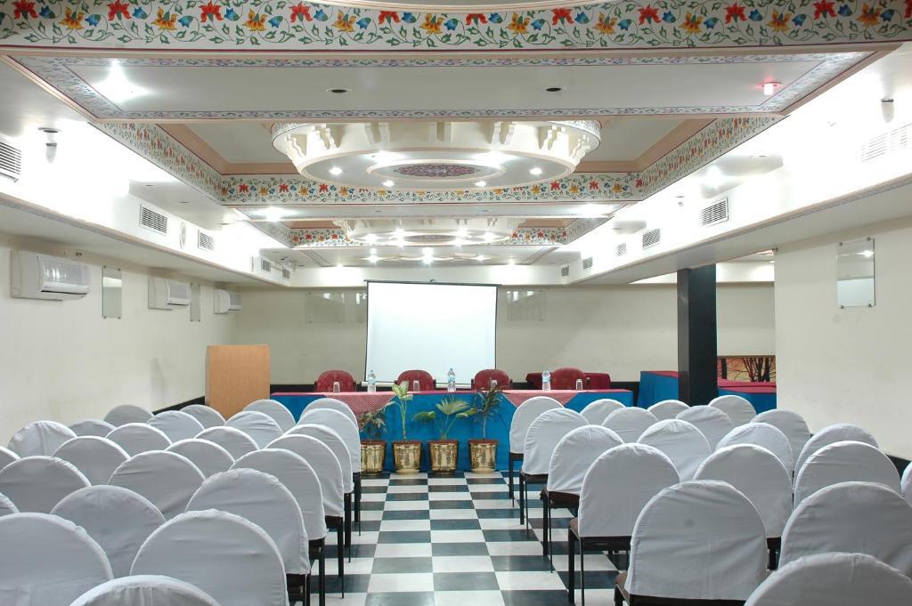 Hotel Kohinoor Джайпур Екстериор снимка