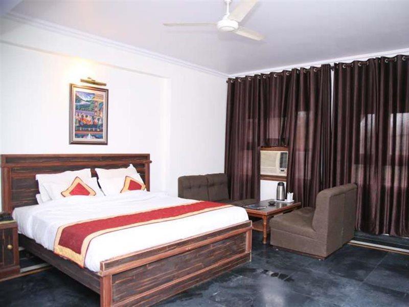 Hotel Kohinoor Джайпур Екстериор снимка